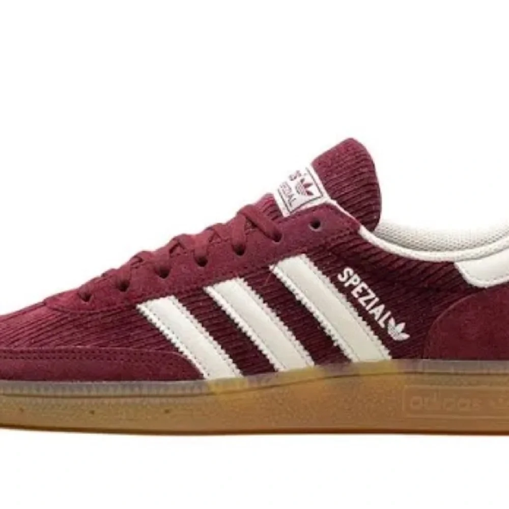adidas reposhing this